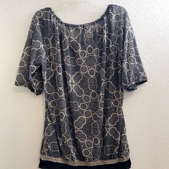 The Limited blouse top size large tan and black - Picture 3 of 7